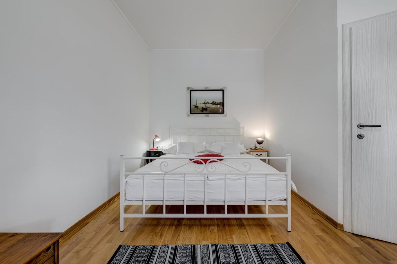 Apartment Dinka With Terrace Split Exteriér fotografie
