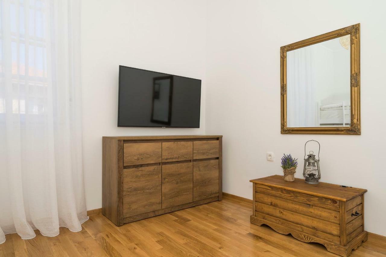 Apartment Dinka With Terrace Split Exteriér fotografie